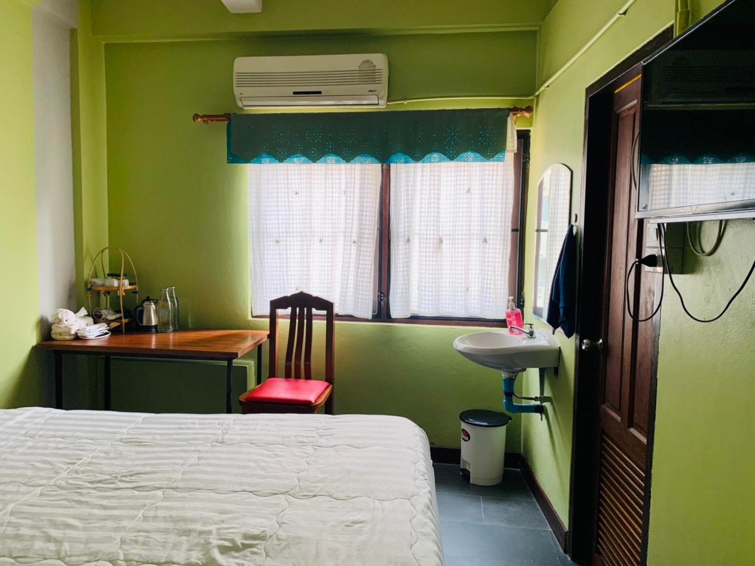 Casa de hóspedes Retro At Phra Sing Chiang Mai